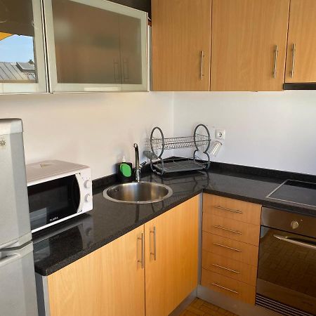 Apartamento Com Patio Na Rua Principal Da Cidade Porto Eksteriør bilde